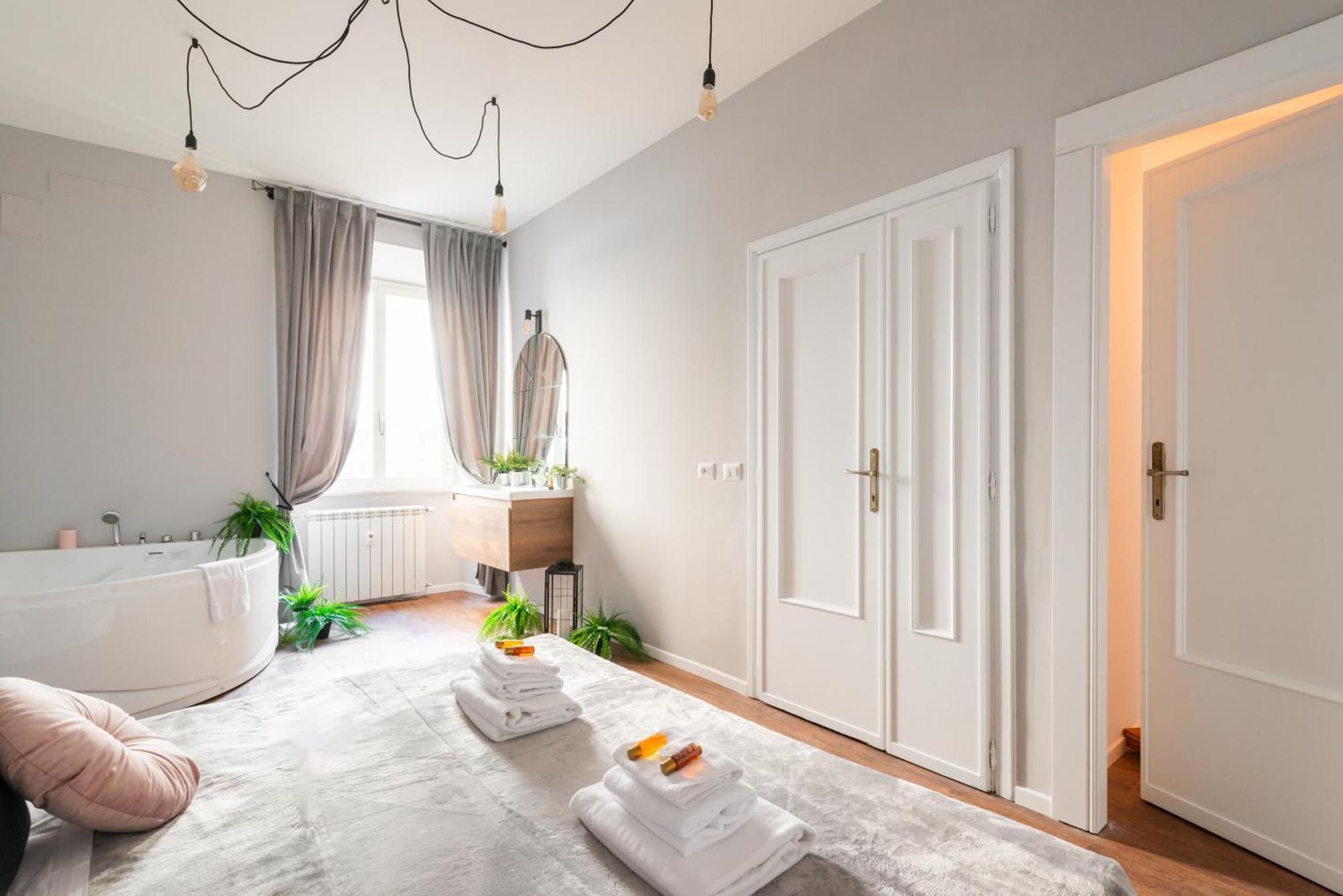 Jacuzzi Termini Apartment ローマ エクステリア 写真